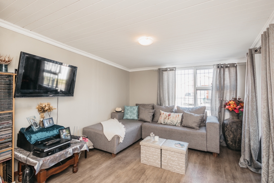 2 Bedroom Property for Sale in Belmont Park Western Cape